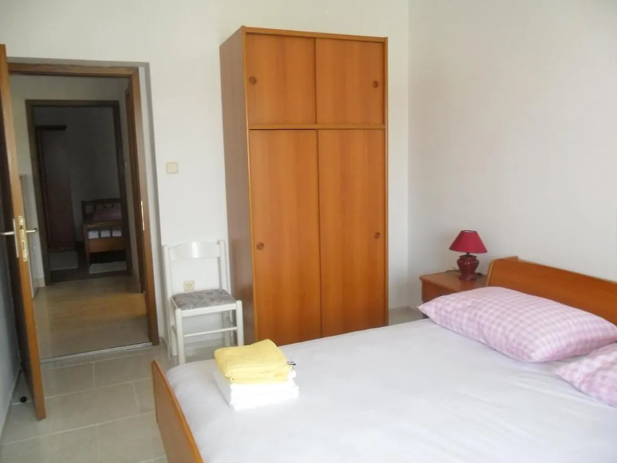 Mar Eva Apartment Rab Town Croatia