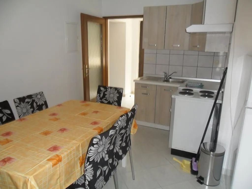Mar Eva Apartment Rab Town